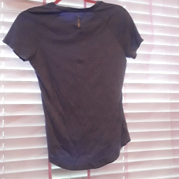Danskin now semi fitted size 4-6 athletics - Picture 2 of 2